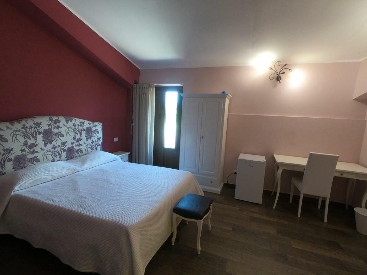 Casale L'Abate Guest House Giarre Bagian luar foto